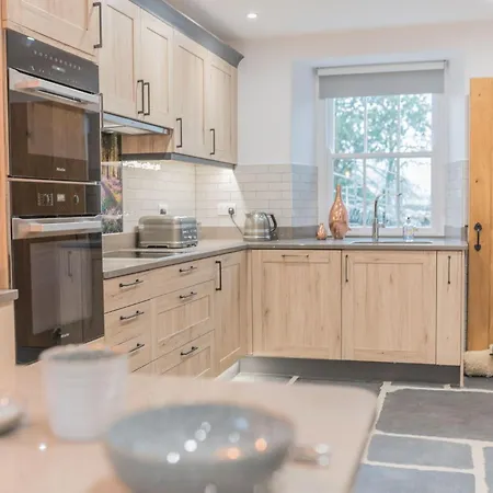 Ferienhaus Cragg Cottage, Award-winning District Near