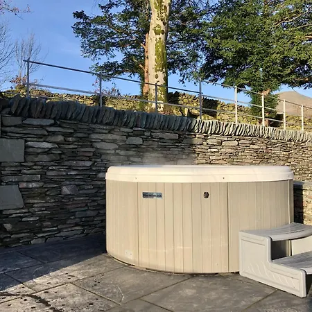 Cragg Cottage, Award-winning District Near Coniston