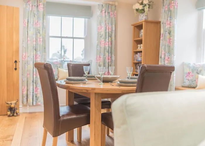 Cragg Cottage, Award-winning District Near *