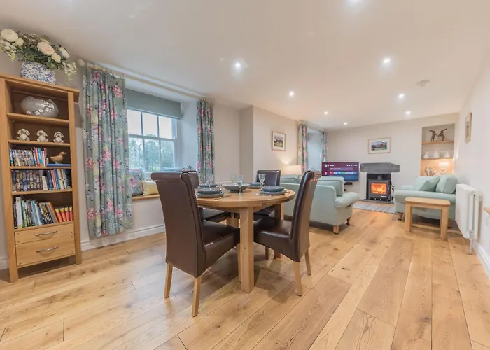 Cragg Cottage, Award-winning District Near Holiday home *