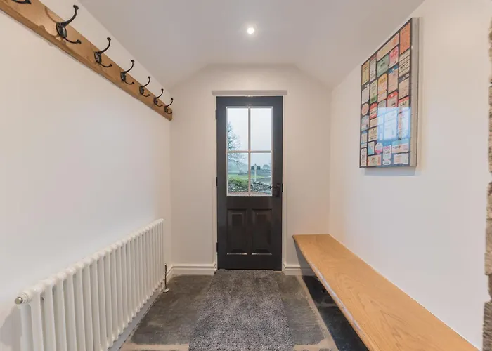 Cragg Cottage, Award-winning District Near *