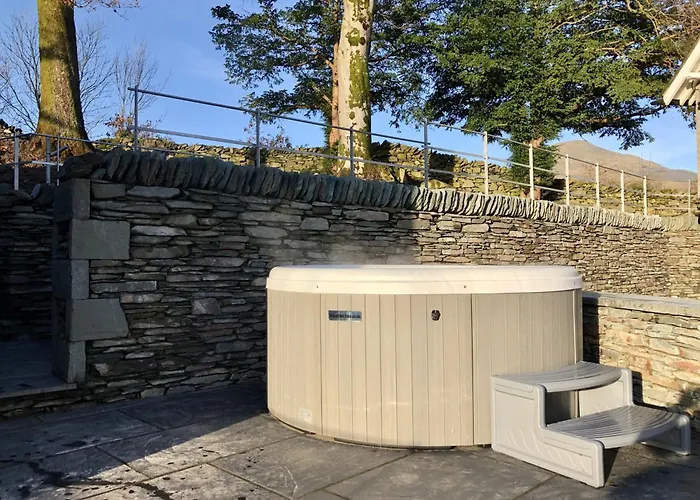 Cragg Cottage, Award-winning District Near Coniston