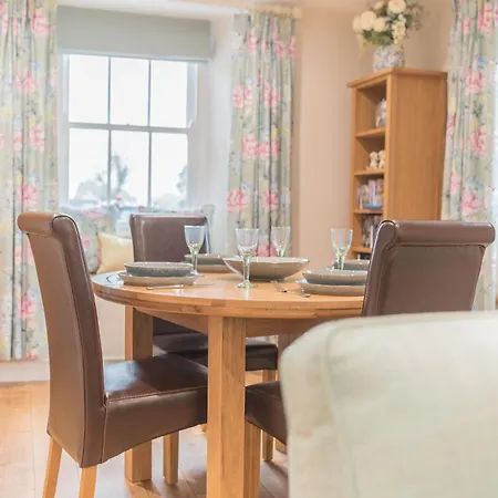 Cragg Cottage, Award-winning District Near *